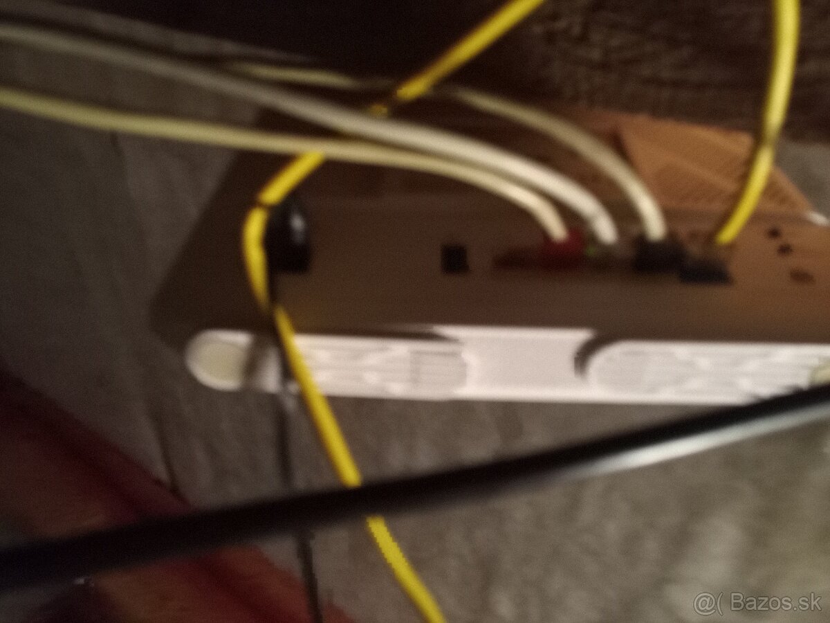 Predám wifi router+anténu 5g