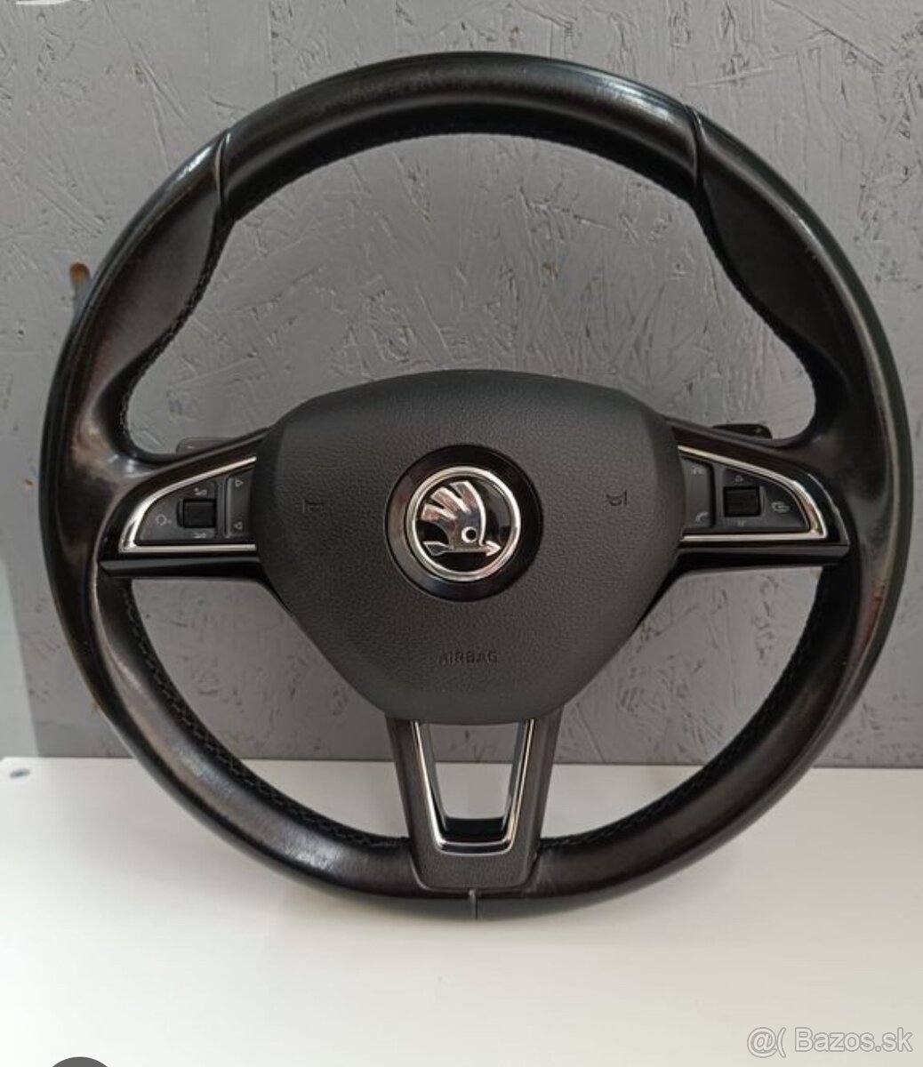 Volant s výhrevom +airbag