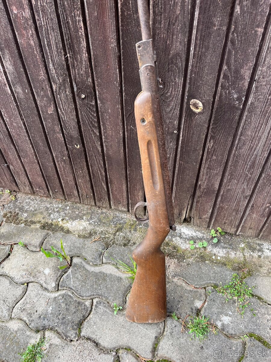Vzduchovka 236