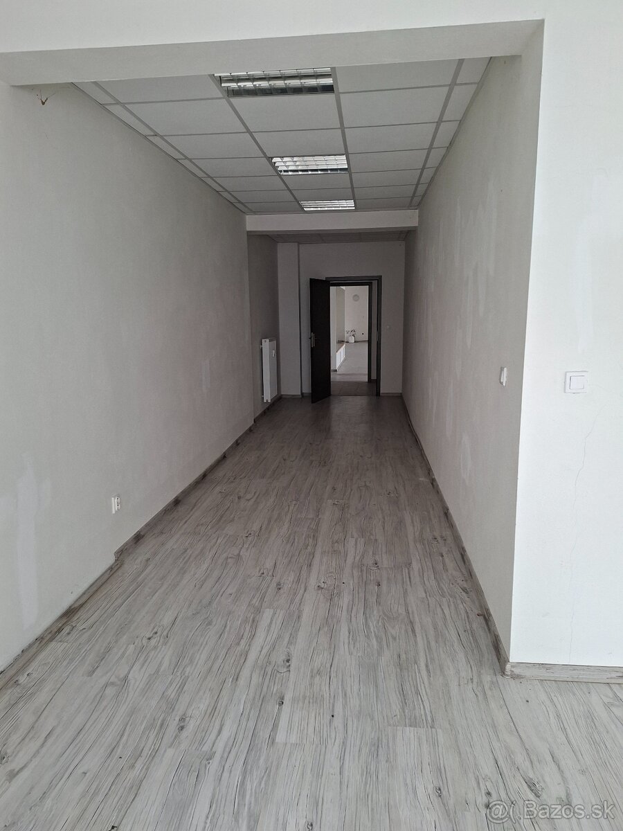 kancelária v centre mesta