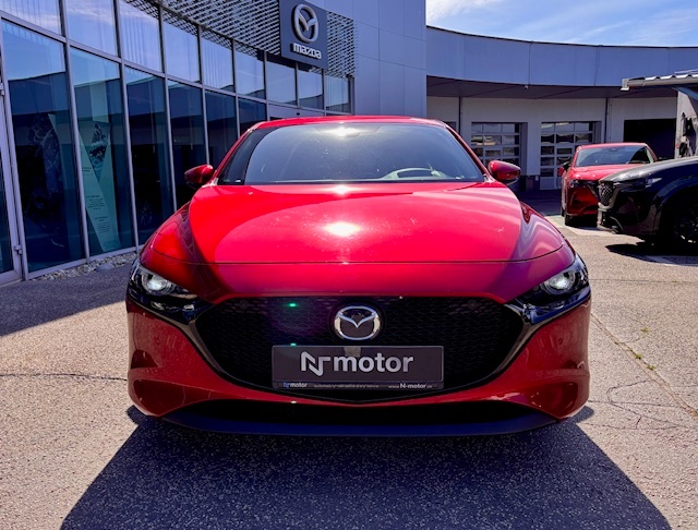 Predám MAZDA 3 2,0i HB G122 Plus 6st.man. rv.2019, SR
