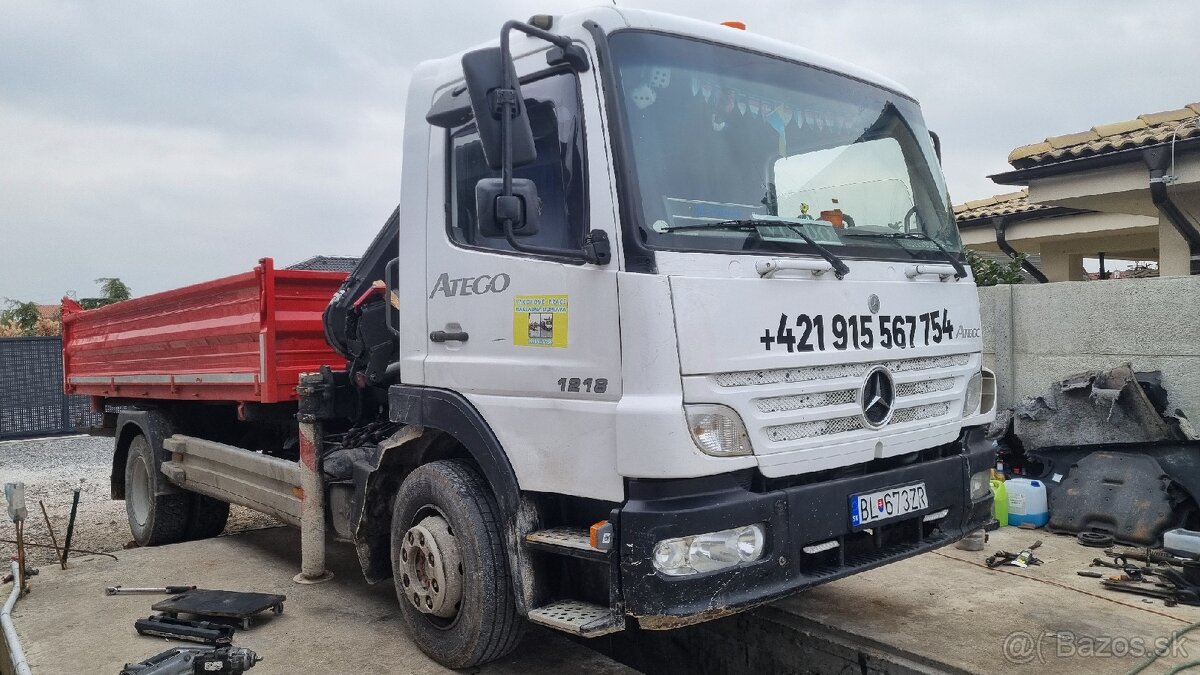 Mercedes atego 1218 sklapač