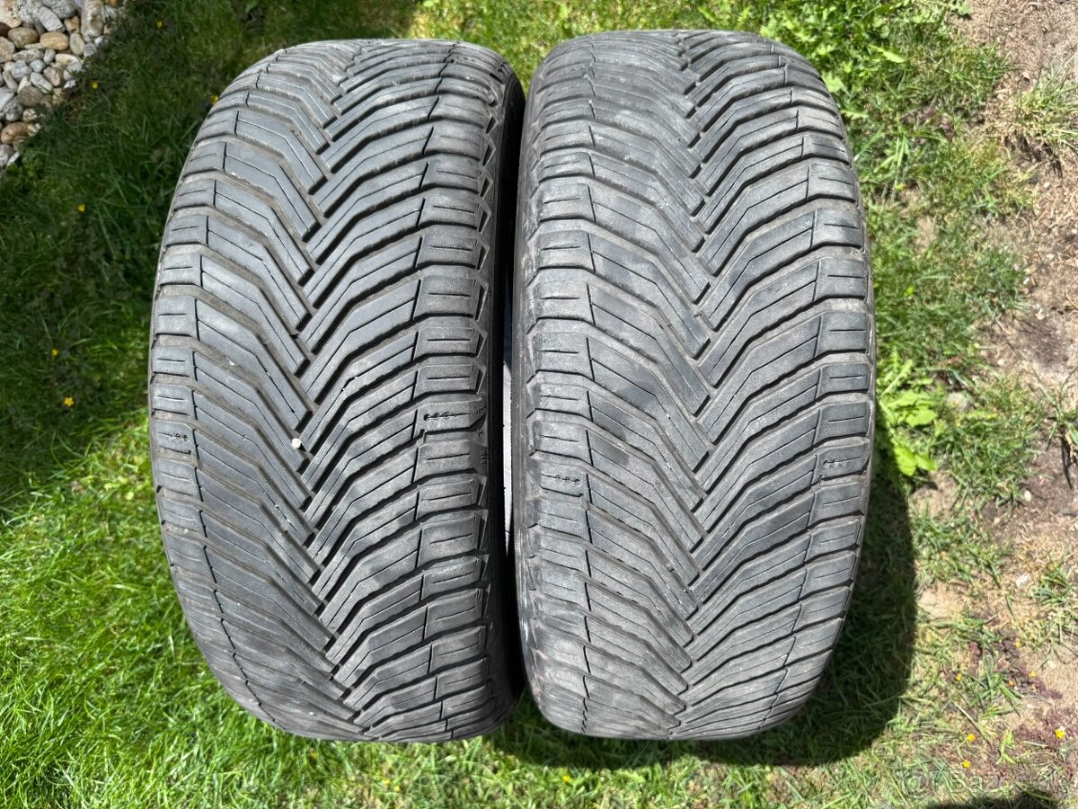 225/45 R17