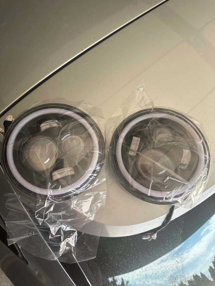 Led svetlo pár 2ks