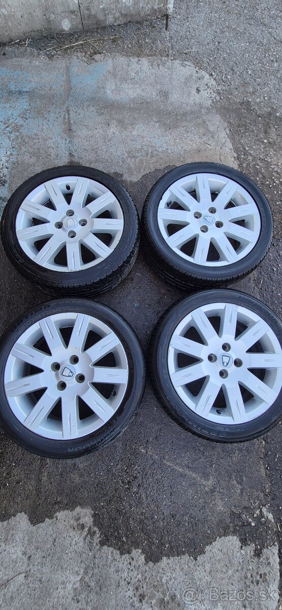 Elektrony 4x100 r16