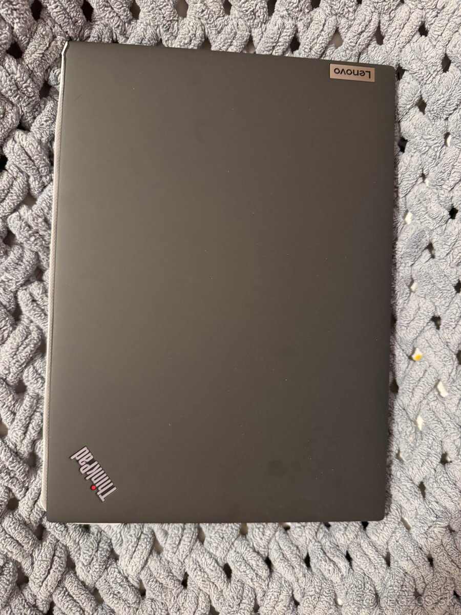 Lenovo (Intel Core i7-1260P, 32 GB RAM, 1 TB SSD, 14” 2.8K)