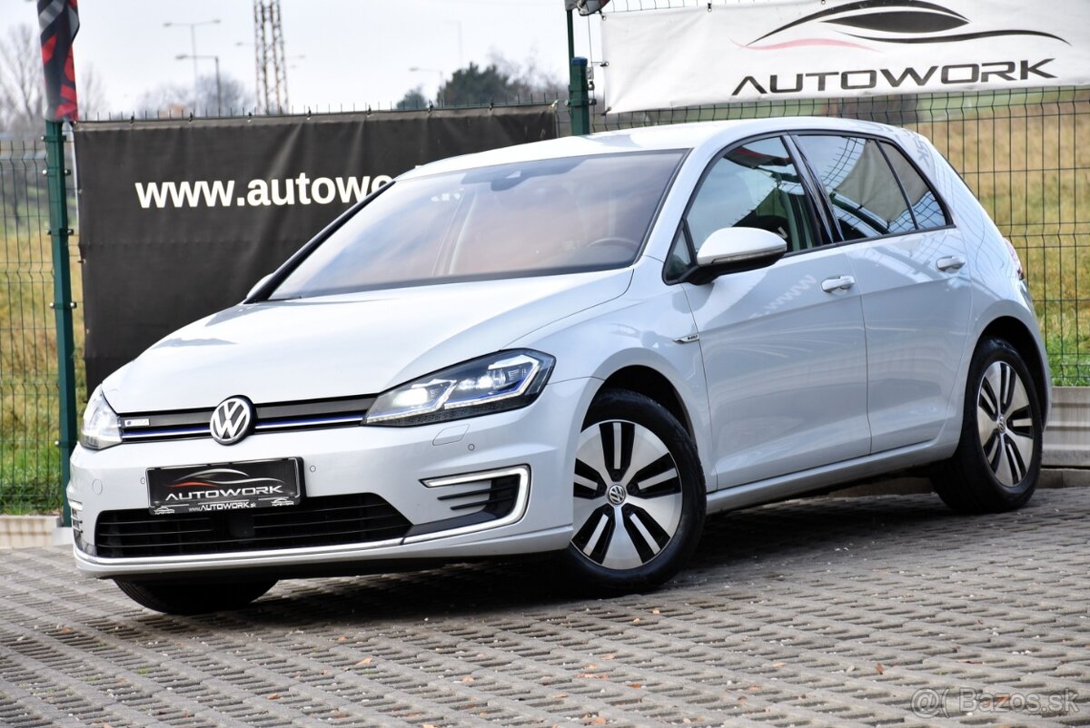 Volkswagen e-Golf 35,8_kWh SOH_90,1_% KAMERA_VIRTUAL_VYHREVY