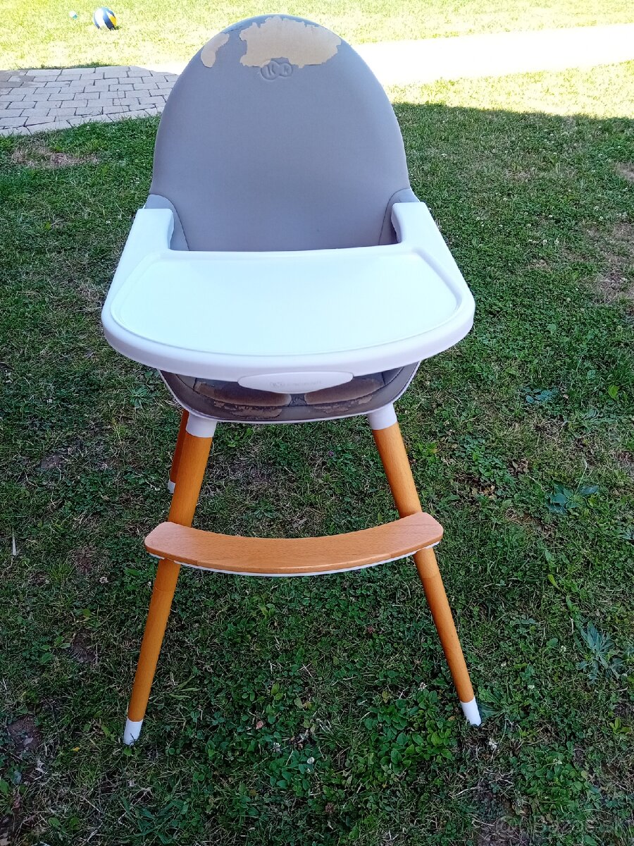 Stolička na kŕmenie