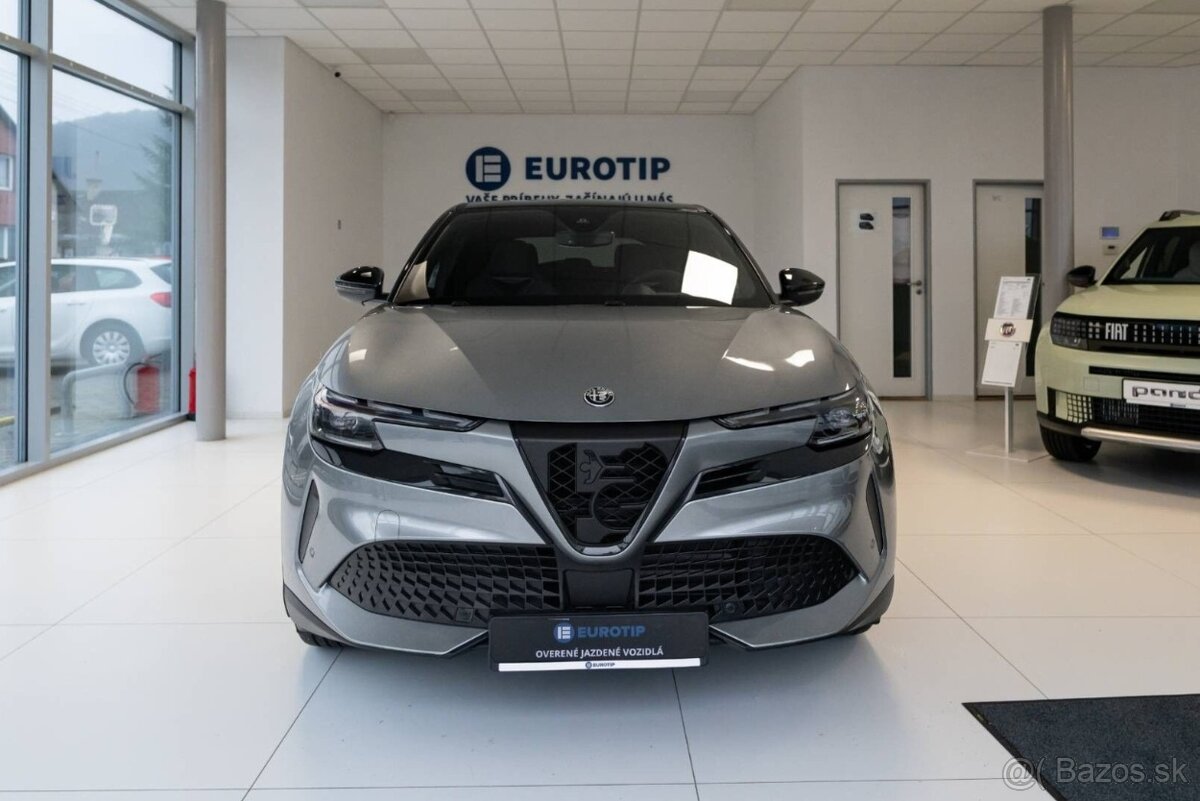 Alfa Romeo Junior Speciale 54kWh