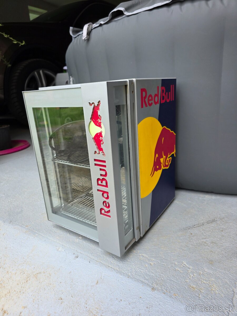 RedBull chladnica