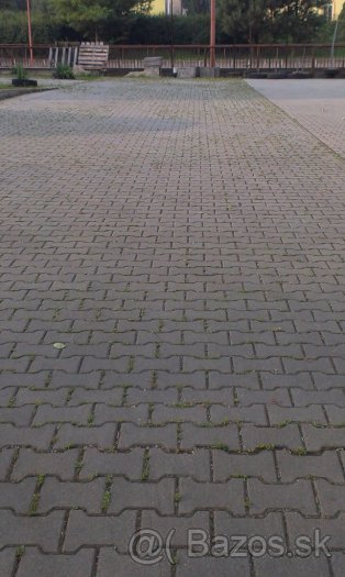 Dam do prenajmu parking. miesta v Žiline v centre na Bulvari