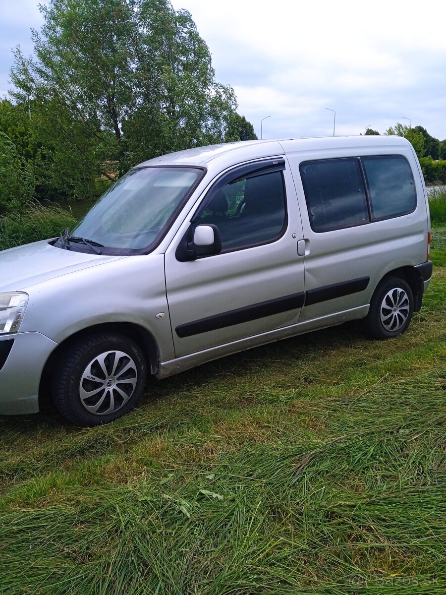 Predám Citroen Berlingo 1,6 HDI r.2008