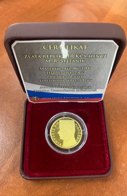 10 KČS 1991 ZLATÁ REPLIKA S MOTÍVOM M. R. ŠTEFÁNIKA