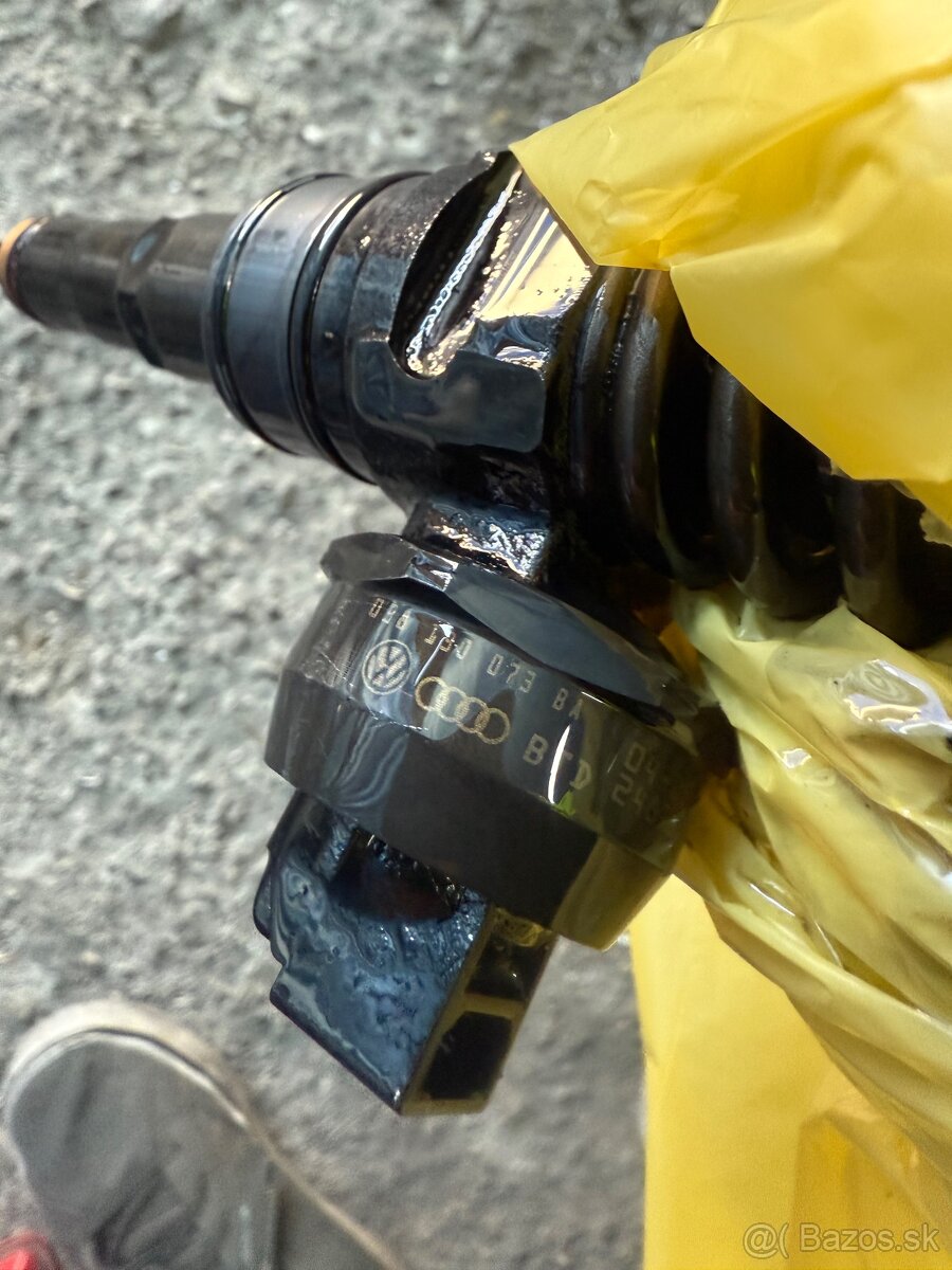 Vstreky z 1.9TDI 96KW-038130073 BA