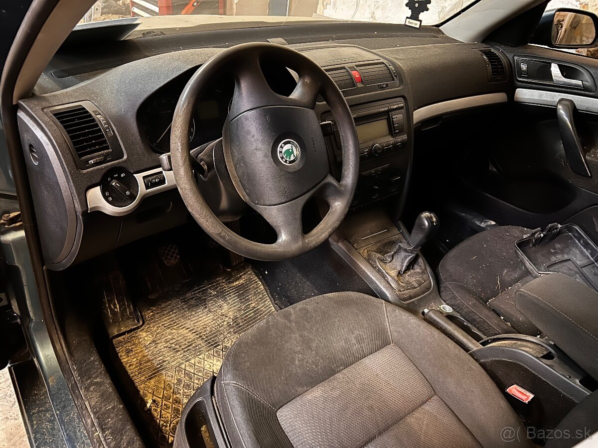 Airbagy, pasy OCTAVIA 2