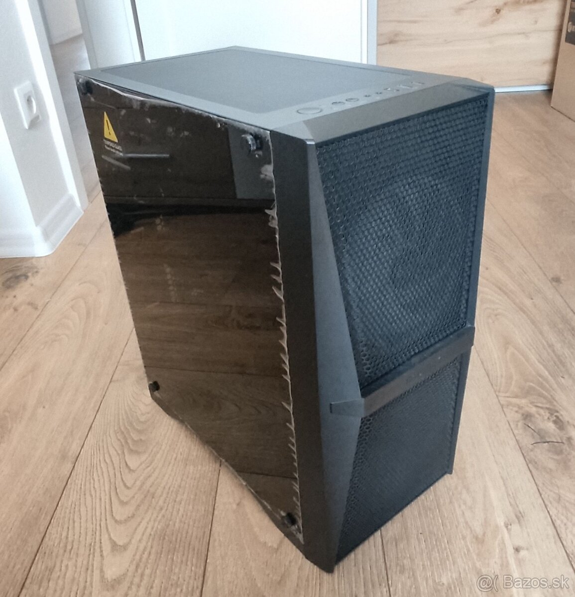AMD RYZEN 7 2700X, 16GB, RX 580 8GB