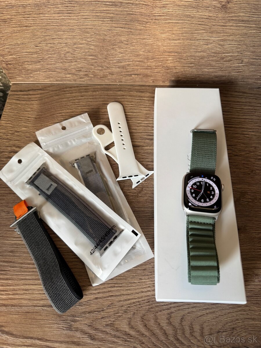 Apple Watch 9 45mm Starlight