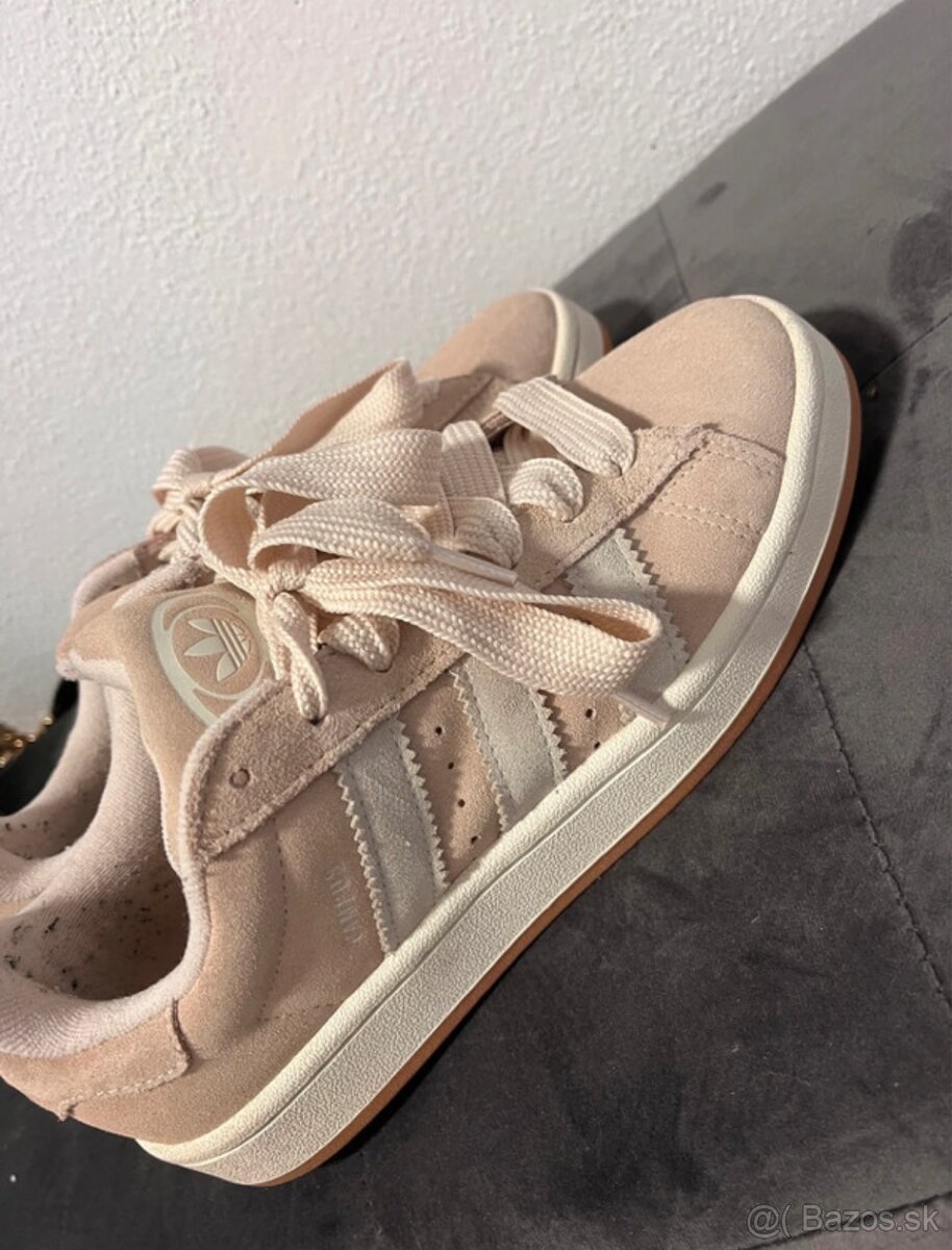Adidas Campus