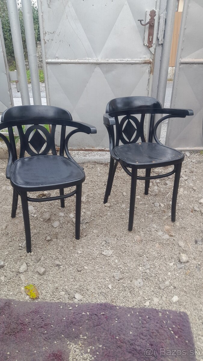 Thonet stoličky 2kusy 350eur, Thonet klavírna stolička 350eu