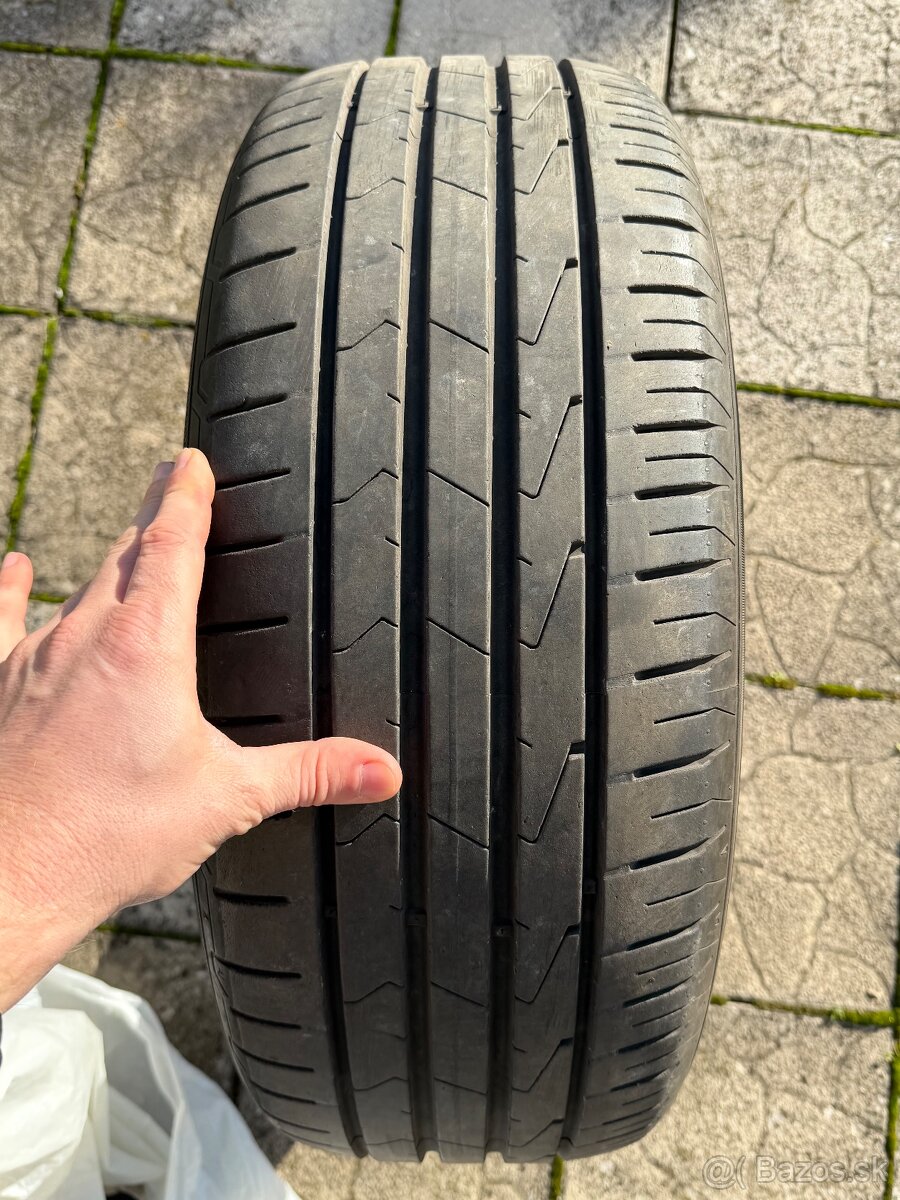 215/55 R17