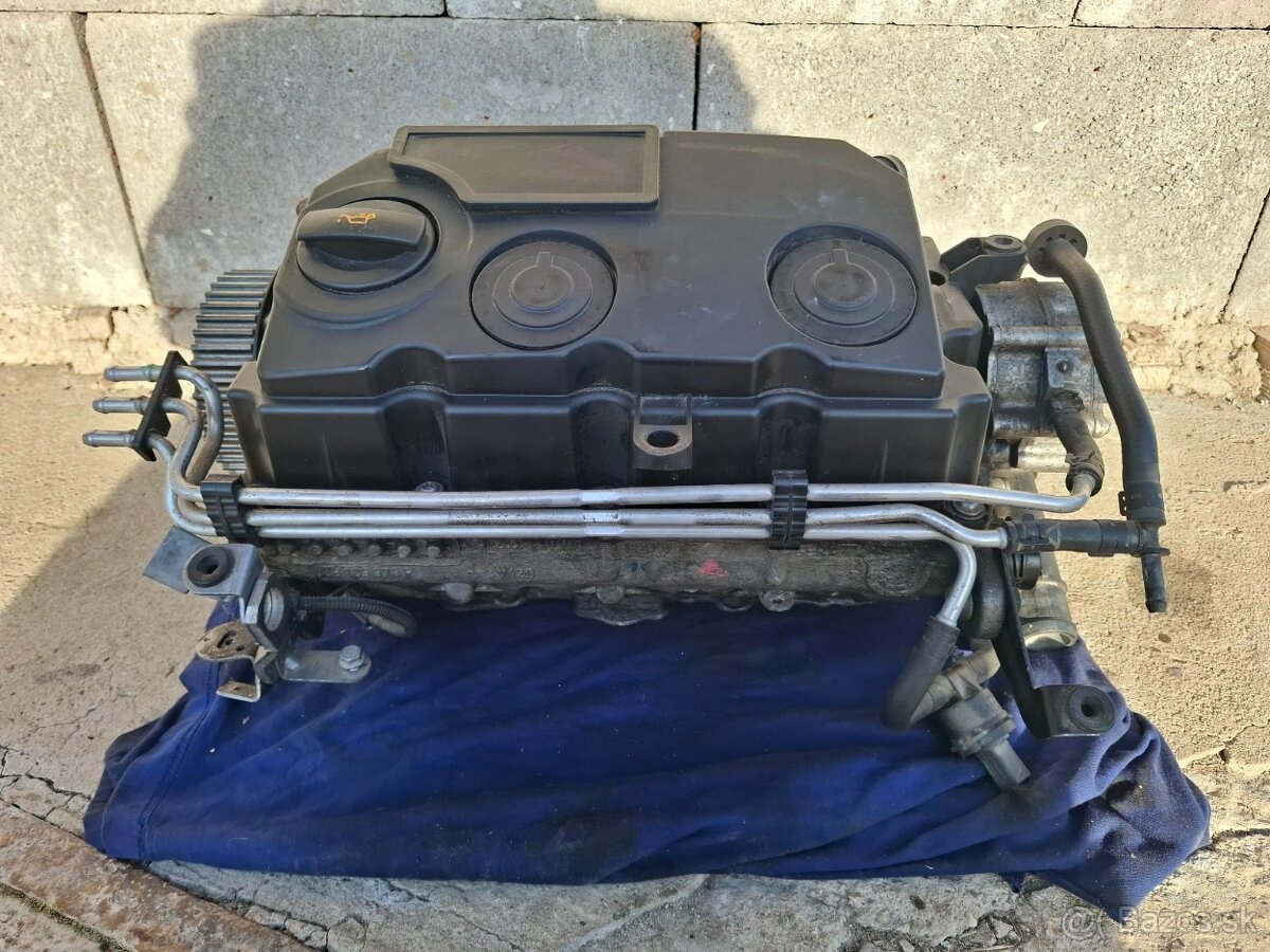 Hlava valcov Škoda Superb 1.9 TDI PD