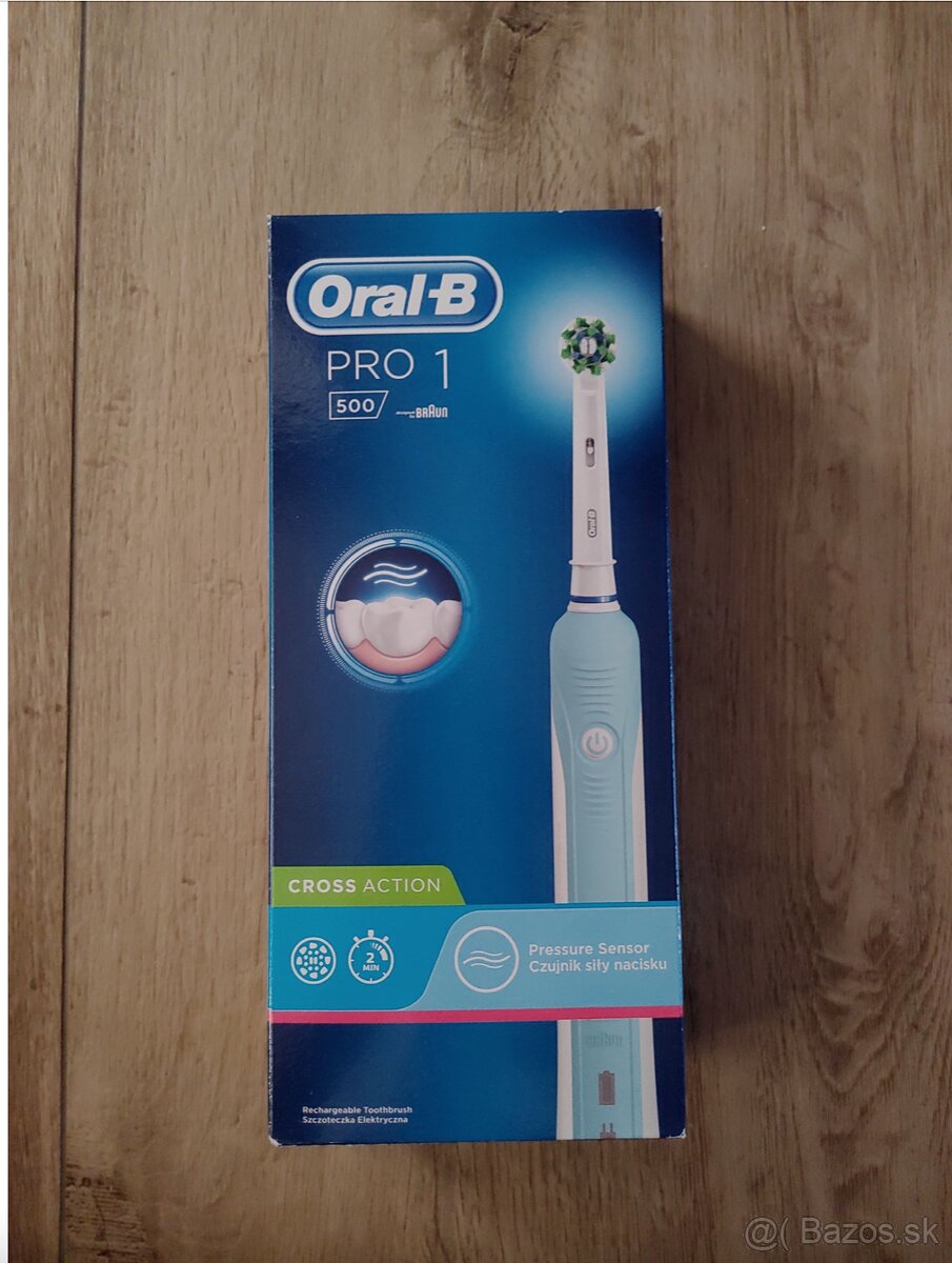 Oral-B elektrická zubná kefka Pro1 500 Box