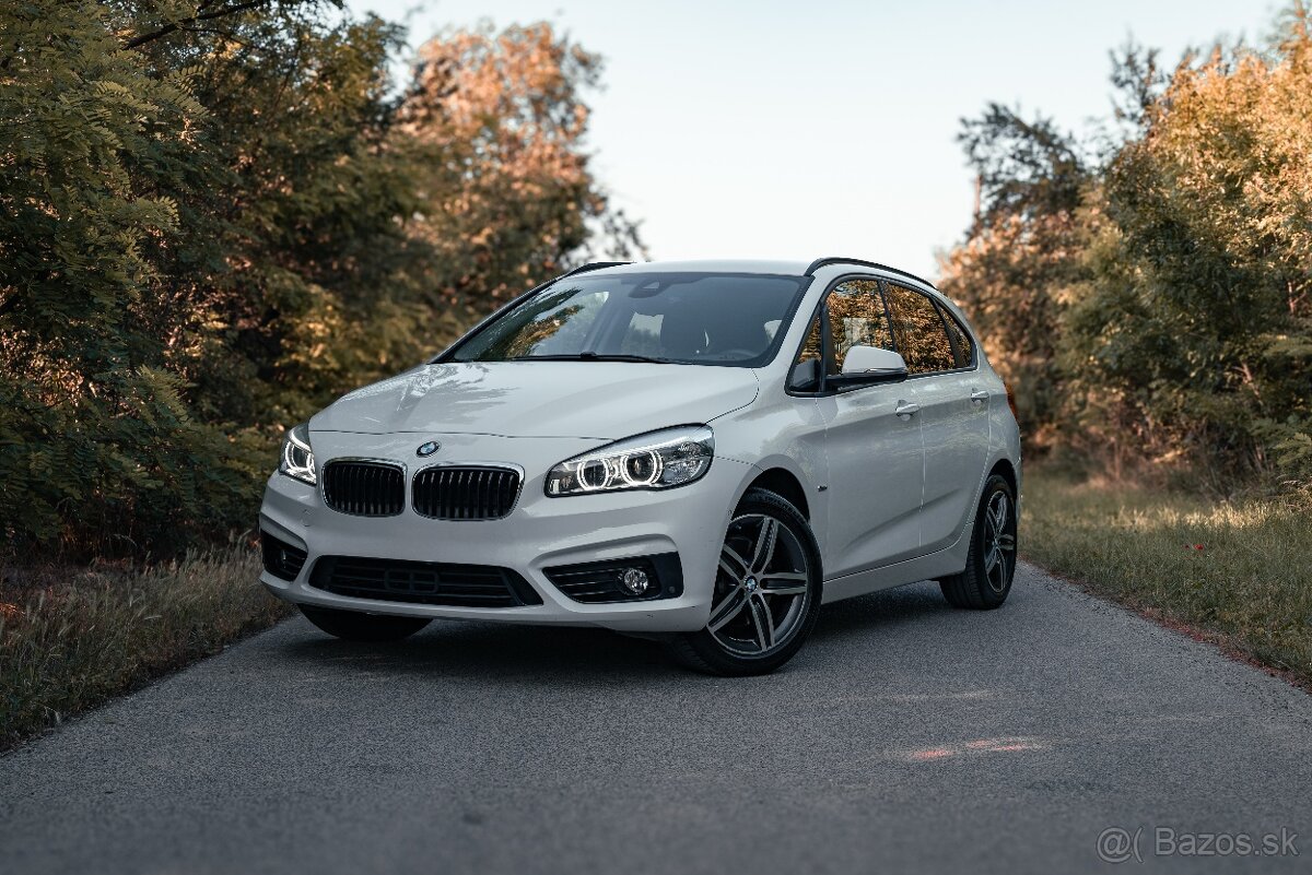BMW rad 2 Active Tourer 218i Sport Line A/T