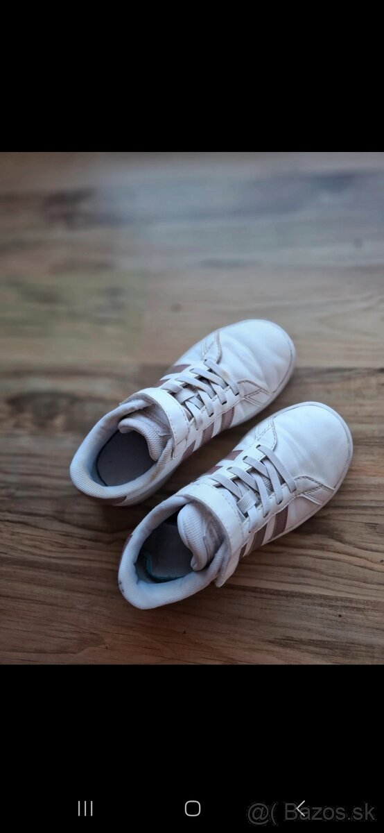 Adidas tenisky