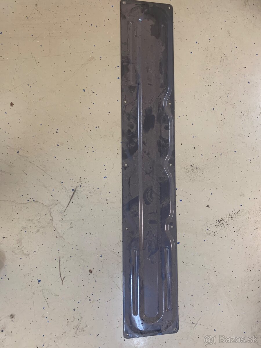 Toyota Hilux plech