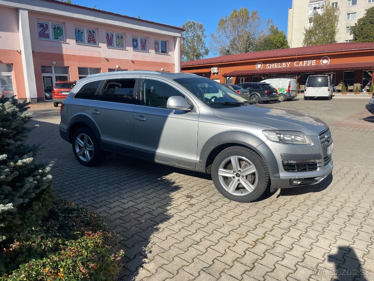 Predám Audi Q7