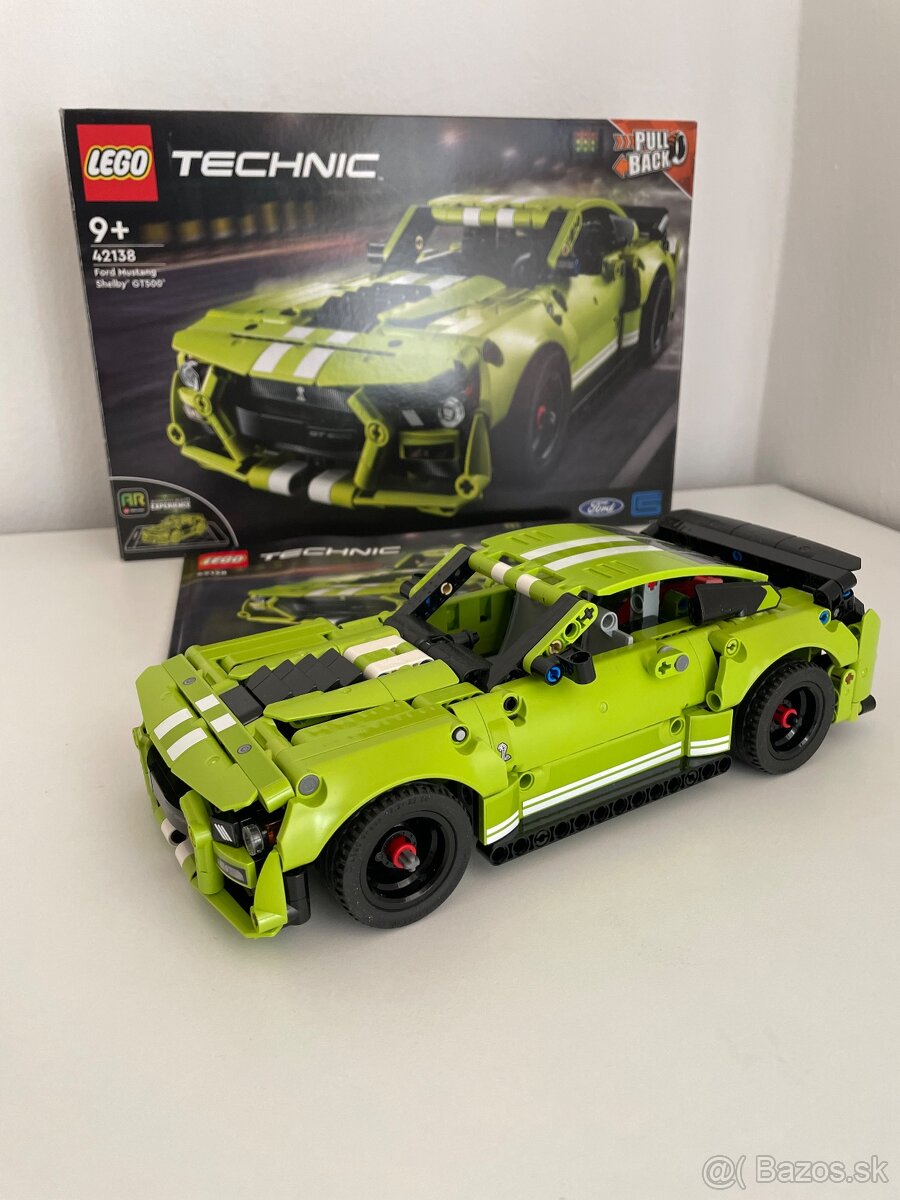 Ford mustang shelby GT500 42138