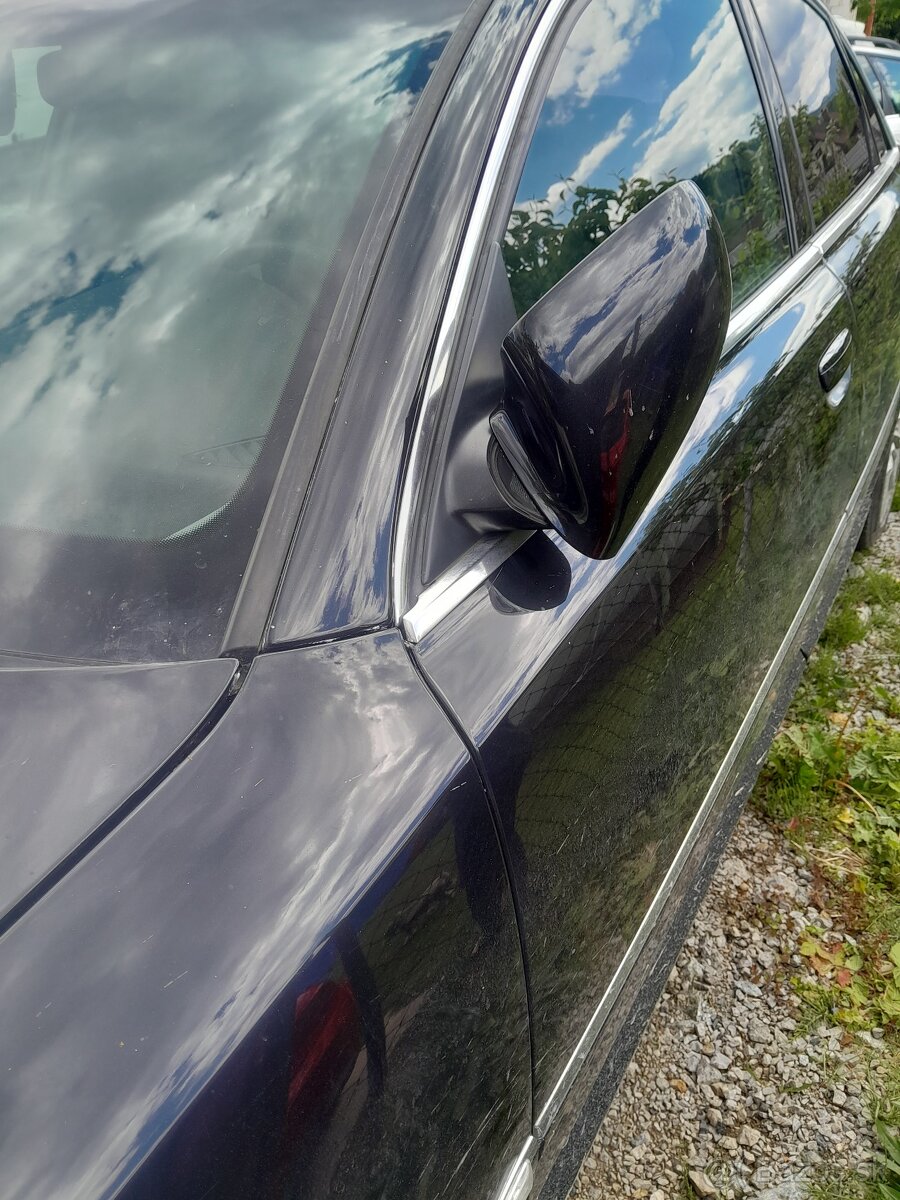Spätné zrkadlá na audi A8