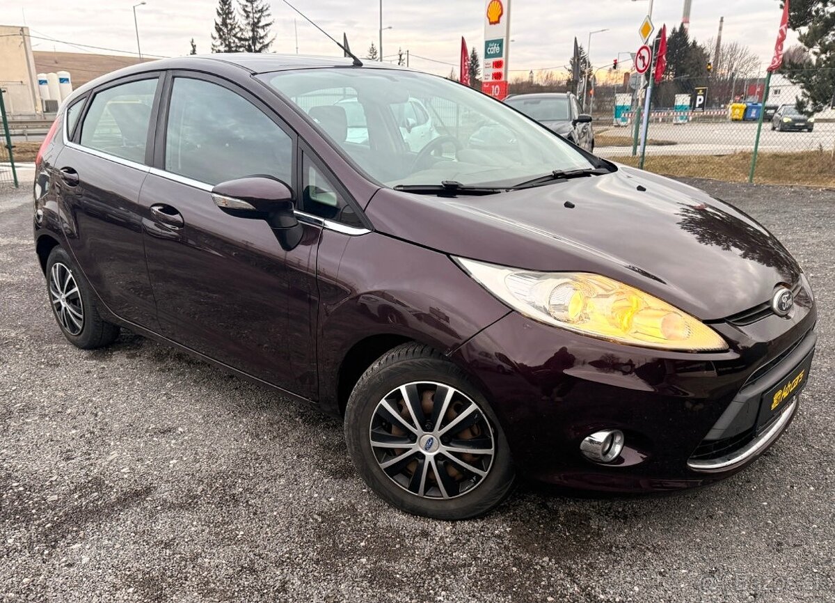 Ford Fiesta / rok 2010