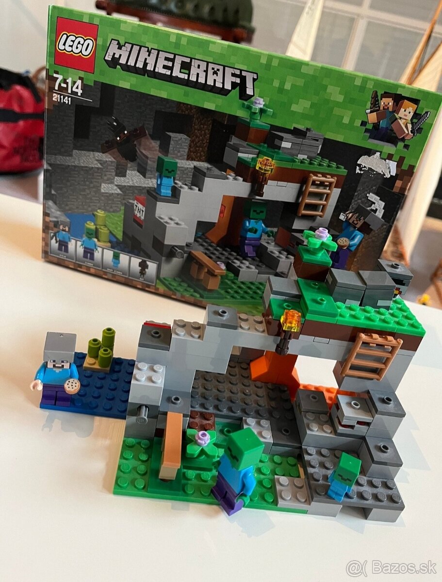 LEGO 21141 Zombie jaskyňa Minecraft