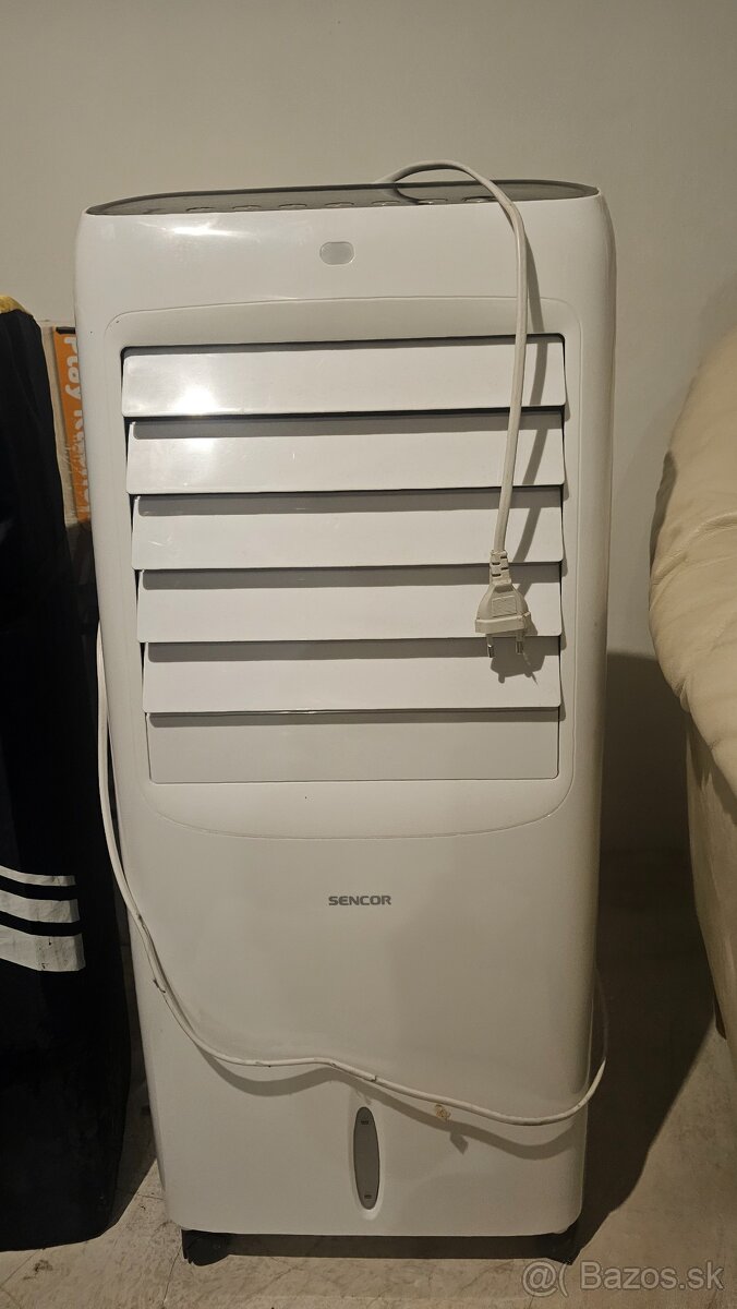 Ochladzovac vzduchu Sencor SNF