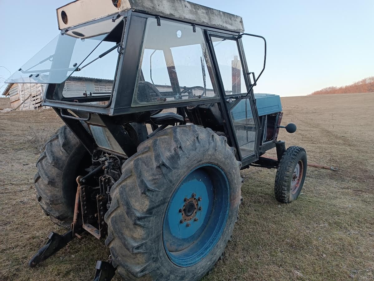 Zetor Crystal