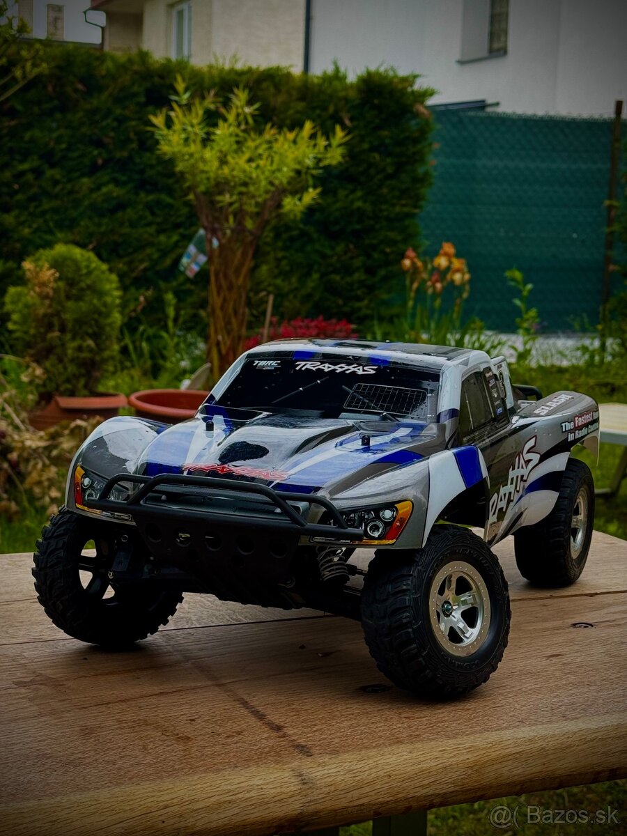 Traxxas slash