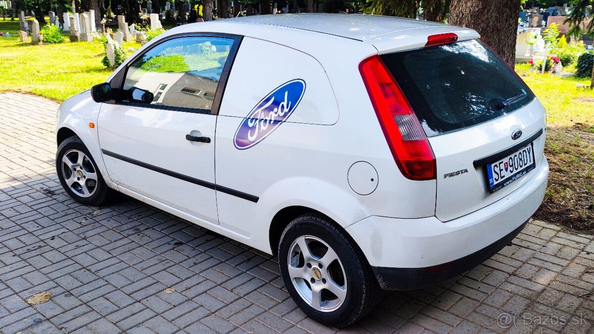 Ford fiesta van