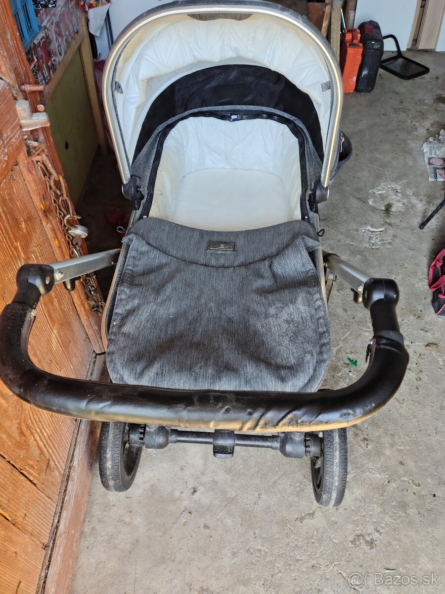Chodítko a kočík