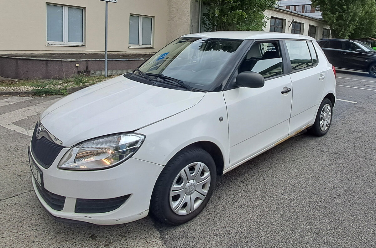 skoda fabia 2