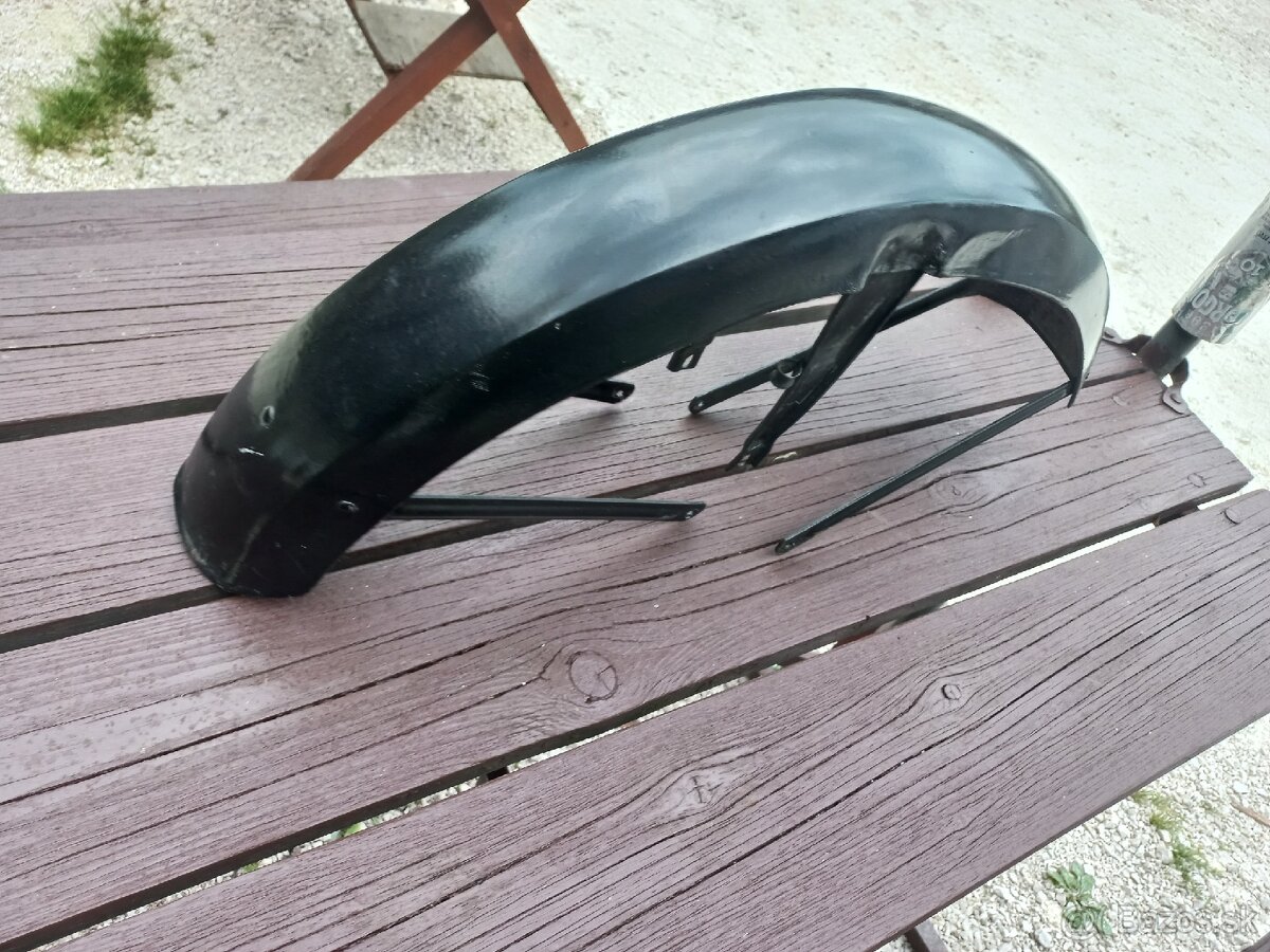 Predný blatník jawa 350