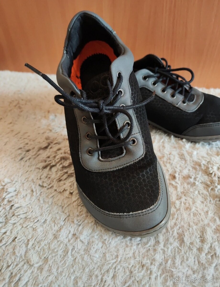 ZAQQ barefoot vegan topanky