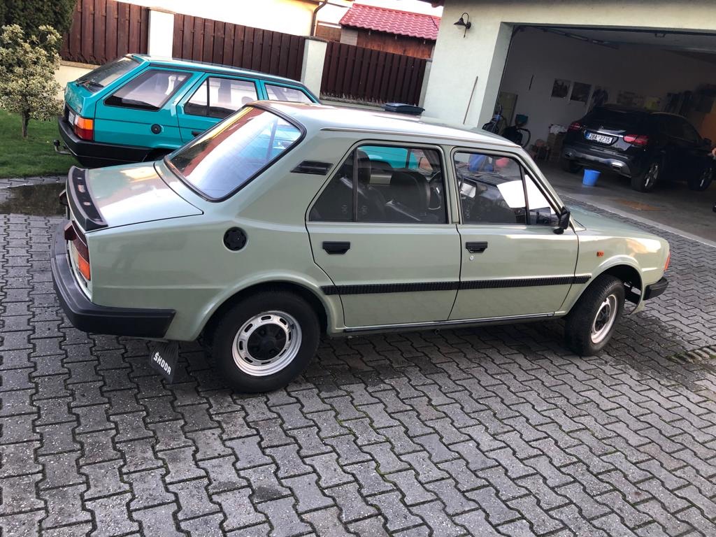 Škoda 120L