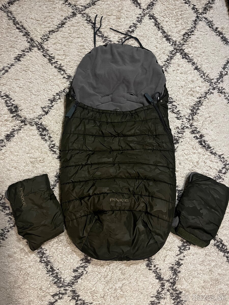 Zimný fusak a rukavice na kocik Pinkie