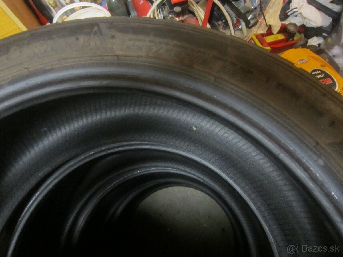 235/45R18 98V zimne pneu Dunlop Winter Sport5, dezen 7.5-8mm