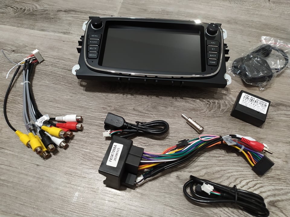 2 Multifunkcne DIN radio pre Ford Wifi gps navi 2xUSB Focus