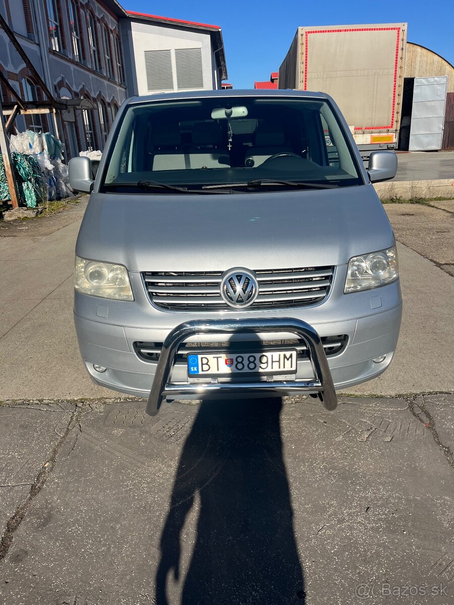 Volkswagen T5 Caravelle 2.5 TDi Kemping, long.