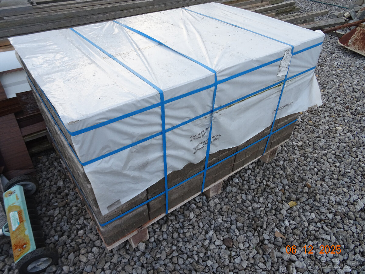 DLAŽBA Premac KLASIKO 6cm Kombiformát melír mušľová.