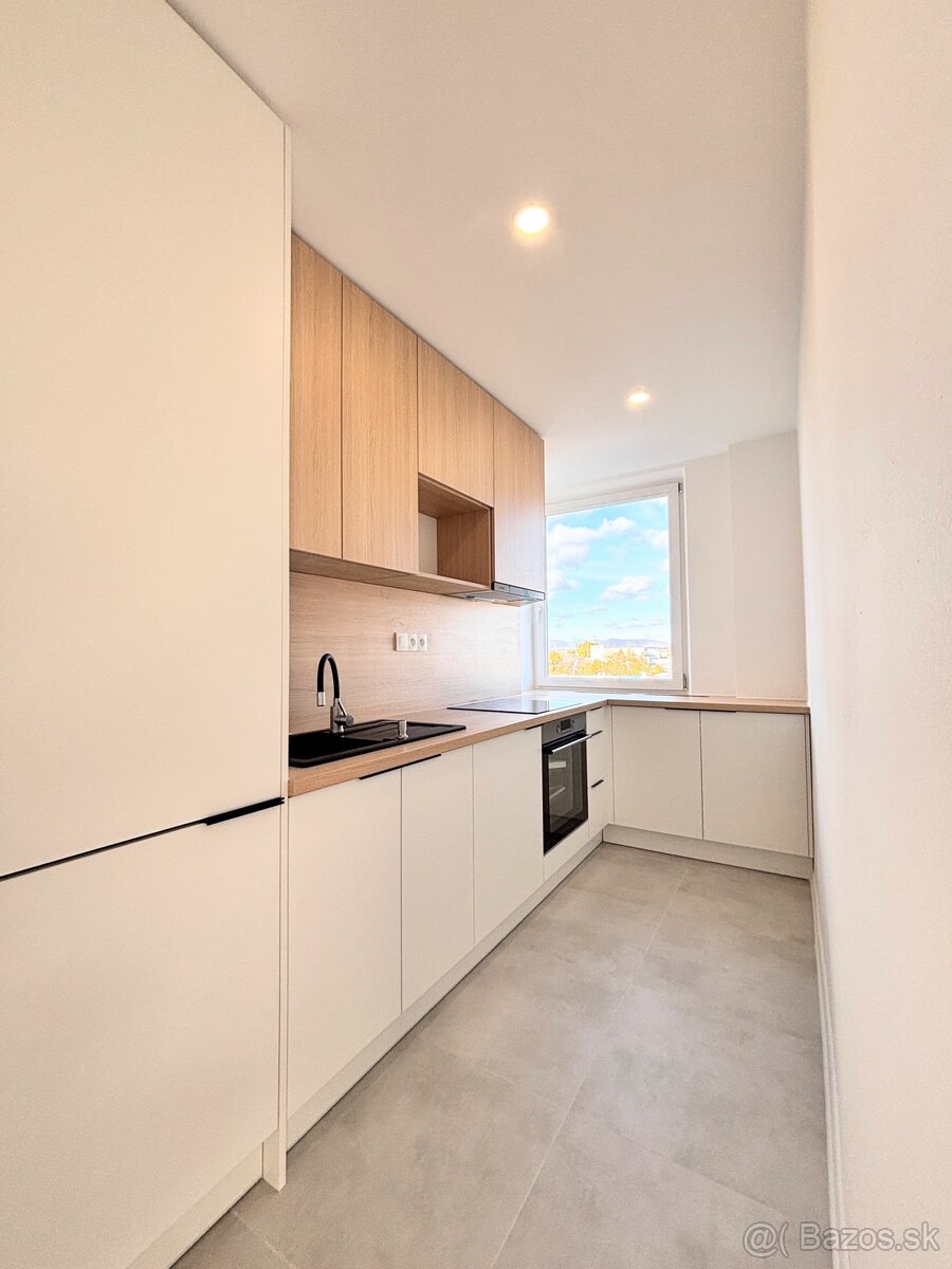 REZERVOVANÉ Treef - 3-izbový byt / Andreja Kubinu