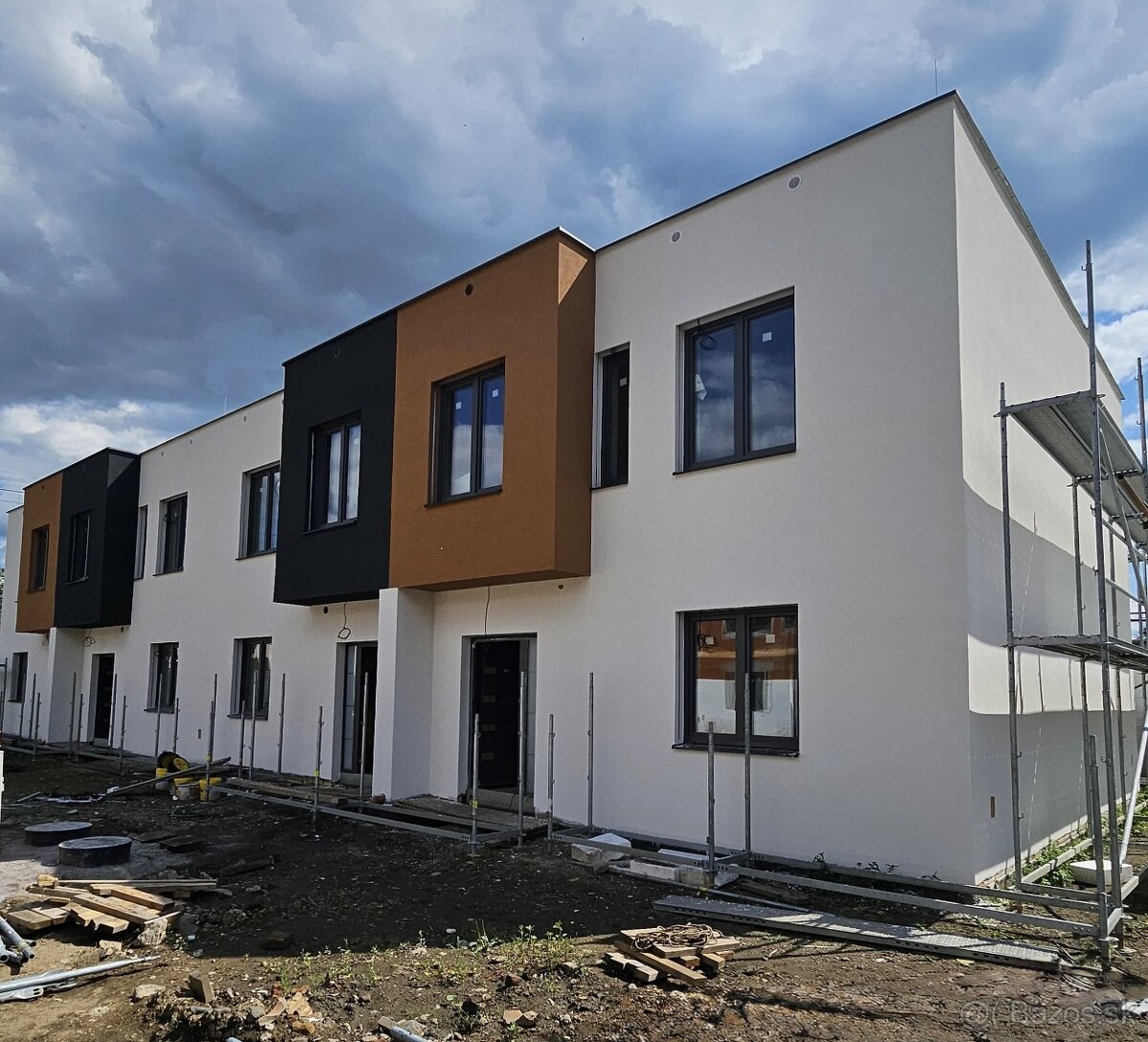 Na predaj NOVODOMY Haniska pri Prešove